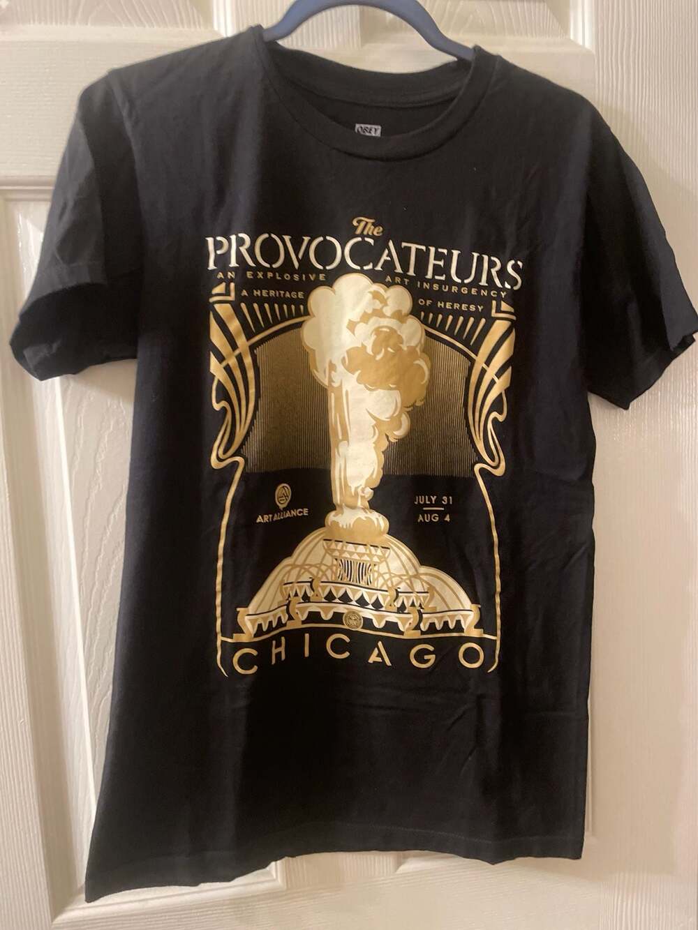 Obey The Provocateurs Chicago Art Insurgency Graphic T-Shirt Size S